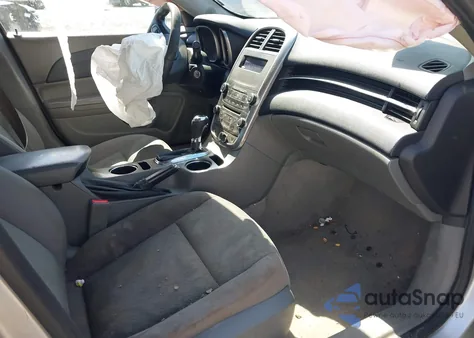 2015 Chevrolet Malibu 1Fl из США, поврежденный, VIN 1G11A5SL1FF268060